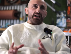 фото - Волкановски поделился советом с чемпионом в преддверии шоу UFC 304