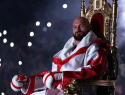 фото - Фьюри побьёт всех — и Усика, и Джошуа. Так считает «паундовый» Стивенсон