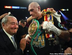 фото - Когда состоится бой за звание абсолютного чемпиона хэвивейта? Отвечает Боб Арум