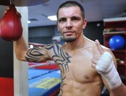 фото - Джошуа в бою с Кличко может спасти только лаки-панч — Иван Редкач