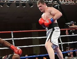 фото - Boxcino 2015: в финалах досрочно побеждают Федосов и Томпсон