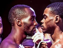 фото - Брэдли: «Очевидно, что Спенс продолжает бегать от Кроуфорда»