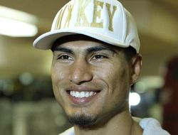 фото - Майки Гарсиа заговорил о бое с Ломаченко