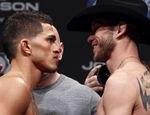 В преддверии UFC 249. Видео первого боя Энтони Петтиса и Дональда Серроне