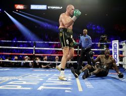 фото - Боб Арум — о поединке Фьюри-Уайлдер III: Отказались от предыдущей даты. Бой состоится раньше