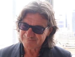 фото - «Уайлдер побьёт Усика!» Эксперт бокса дал оценку супертяжам