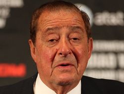 фото - Хотите бокса? Покупайте Головкин–Альварес, а не Мэйуэзер–Макгрегор — Боб Арум