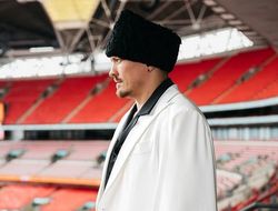 фото - «Усик и так легенда». Промоутер предлагает отобрать пояс IBF, разыграть в бою Чисора – Уайлдер 