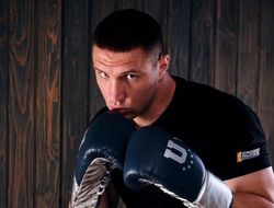 фото - Андеркард шоу Беринчик–Чаниев: Сиренко против Валлиша, Митрофанов, «Рыжий Лев», камбэк Спирко