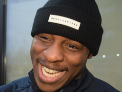 фото - Азиза попросили назвать победителя боя Бетербиев-Бивол