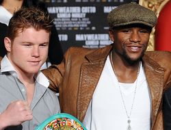 фото - Альварес: «В реванше с Майданой Мэйуэзер только и делал, что бегал»