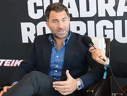 фото - «Фьюри не идиот, он знает насколько хорош Усик». Хирн призывает вывести Тайсона на чистую воду