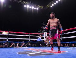 фото - Проклятие Роуча? Кансио сохранил чемпионский титул, нокаутировал Мачадо