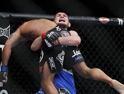 фото - Хабиб Нурмагомедов вспомнил и объяснил «рекордную» победу над Трухильо: видео