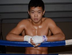 фото - Арнольд Хегай дебютировал в США победой решением судей