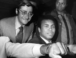 фото - Мухаммед Али против Тайсона Фьюри — размышляет 88-летний Боб Арум