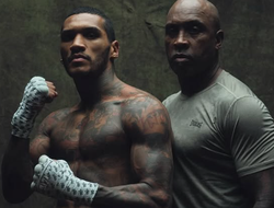 фото - Скулл, у которого впереди бой с Канело, отказался продолжать спарринг — отец Бенна