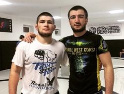 фото - Абубакар Нурмагомедов, брат Хабиба, продолжит карьеру в UFC
