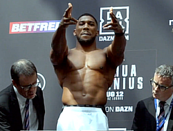 фото - Джошуа увидел, что Фьюри психически слаб. Всё благодаря Netflix