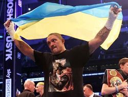 фото - Как Александр Усик помогает Украине во время войны: рассказывает промоутер