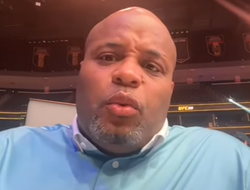 фото - Рахмонов не впечатлил в бою с Гэрри? Версия легендарного чемпиона