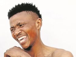 фото - Ограбление по-африкански: Дулани оставили с титулом