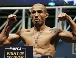 фото - UFC 200: Алдо вновь победил Эдгара и стал «временным» чемпионом