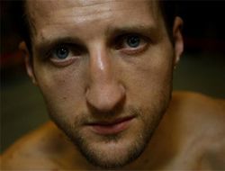 фото - Карл Фроч и Джордж Гроувз продали 18 000 билетов за 11 минут