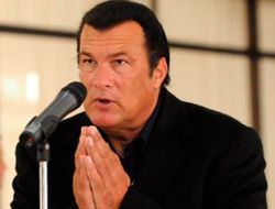 фото - (ММА) Стивен Сигал впечатлен Даниэлем Кормье, хочет с ним поработать