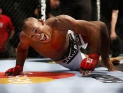 фото - У «Жакаре» Соузы пневмония, бой с Ромеро перенесён