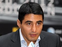 фото - Эрик Моралес: «Бой Мэйуэзера и Берто никому не интересен»