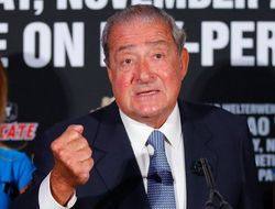 фото - Гвоздик побьёт Ковалёва и Уорда в один вечер, разобьёт Стивенсона — Боб Арум