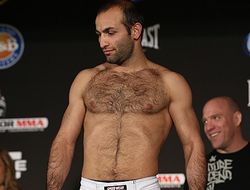 фото - Султан Алиев подписал контракт с UFC