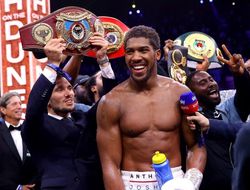 фото - Поветкин или Руис для Уайта, Пулев для Энтони Джошуа — промоутер озвучил даты