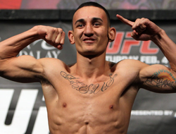 фото - Макс Холлоуэй избил Брайана Ортегу и сохранил титул UFC