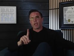 фото - Соннен рассказал, что надо было сделать, чтобы Нурмагомедов провёл 30-й бой