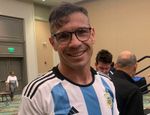 47-летняя легенда Мартинес нокаутировал джорнимена: видео
