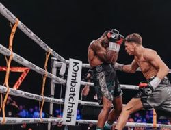 фото - «Будущий Канело» Маккормэк ярко дебютировал в профи, победа Уорда: видео