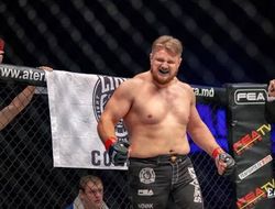 фото - «Кинг Конг» Александр Романов дебютировал в UFC с досрочной победы