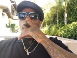 фото - Мы уже начали переговоры с Нганну — тренер Уайлдера