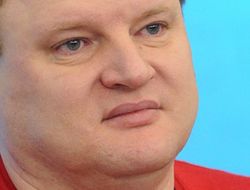 фото - Хрюнов уверяет, что готов стать «заложником» Киева ради боя Усик–Гассиев в России