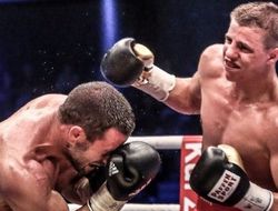 фото - Цойге — новый чемпион WBA: Де Каролис не достоял до гонга несколько секунд