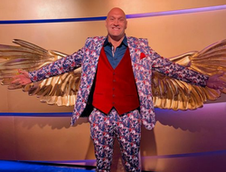 фото - Рикки Хэттон сильно переживает за Тайсона Фьюри