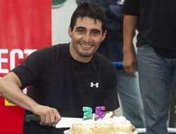 фото - Эрик Моралес отводит Амиру Хану три-четыре раунда