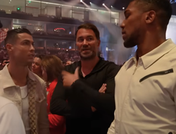 фото - Реакция Джошуа на победу Усика над Фьюри