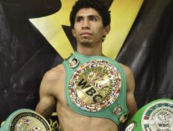 фото - Рэй Варгас о бое с Ованнисяном: Это будет война, которая завершится нокаутом