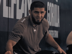 фото - Потенциально ярчайший бой экс-чемпионов пройдёт на разогреве у Махачева и Царукяна