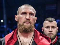 фото - Масштабное шоу в Екатеринбурге: Кудряшов – Макабу, Егоров – Перес и не только