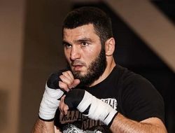 фото - «Если Джошуа проиграет Усику — значит, он слабый боксёр». Интервью Артура Бетербиева