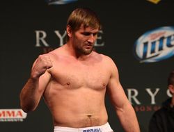 фото - Fight Nights: Минаков и Мирзаев победили в Дагестане